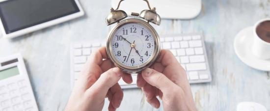 كيف تخصص وقتاً للتعلّم رغم ضغط العمل؟