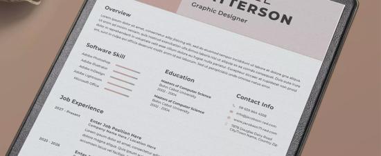 كيف تصمم سيرة ذاتية احترافية في 2026 تجذب أصحاب العمل