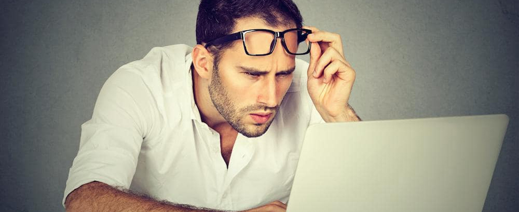 نصائح عملية لتجنب إجهاد العين أثناء العمل