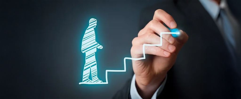 كيف تستفيد من المرشد المهني في تطوير مسارك الوظيفي؟